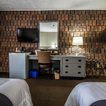 Companion Hotel Motel Hearst Εξωτερικό φωτογραφία